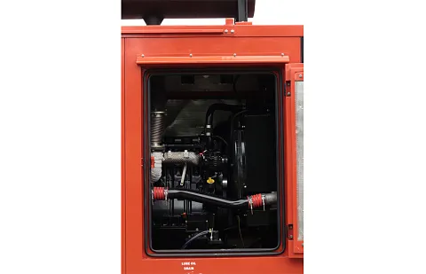 Дизельный генератор Denyo Mahindra MP-200 — фото 2
